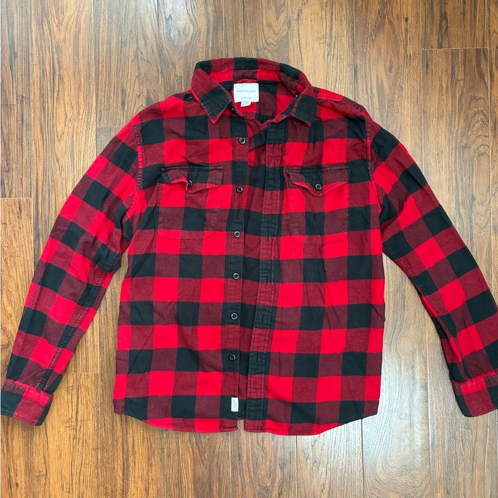 American Eagle Outfitters Red and Black Casual Button Down Shirt